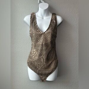 Le Lis Collection Crochet Bodysuit Tank Top Size Large Lace Style Summer Spring